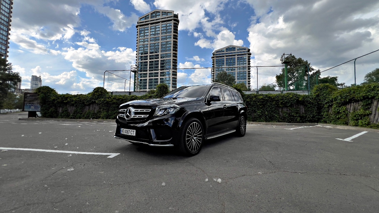 Mercedes-Benz GLS - фото 3