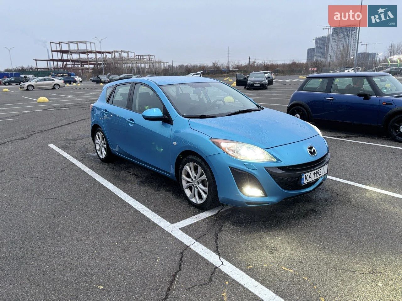 Mazda 3 - фото 14