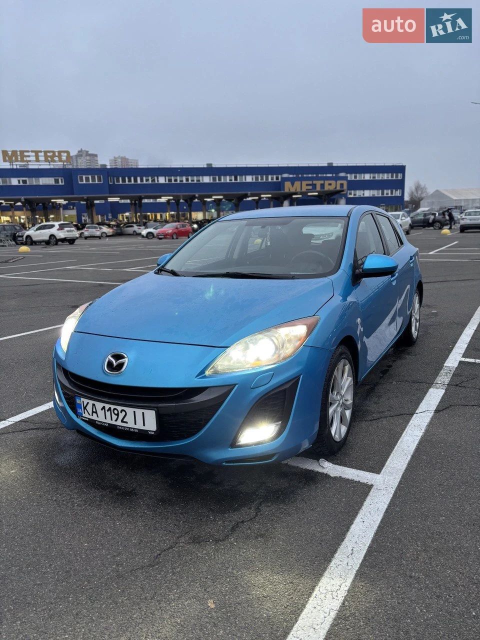 Mazda 3 - фото 4