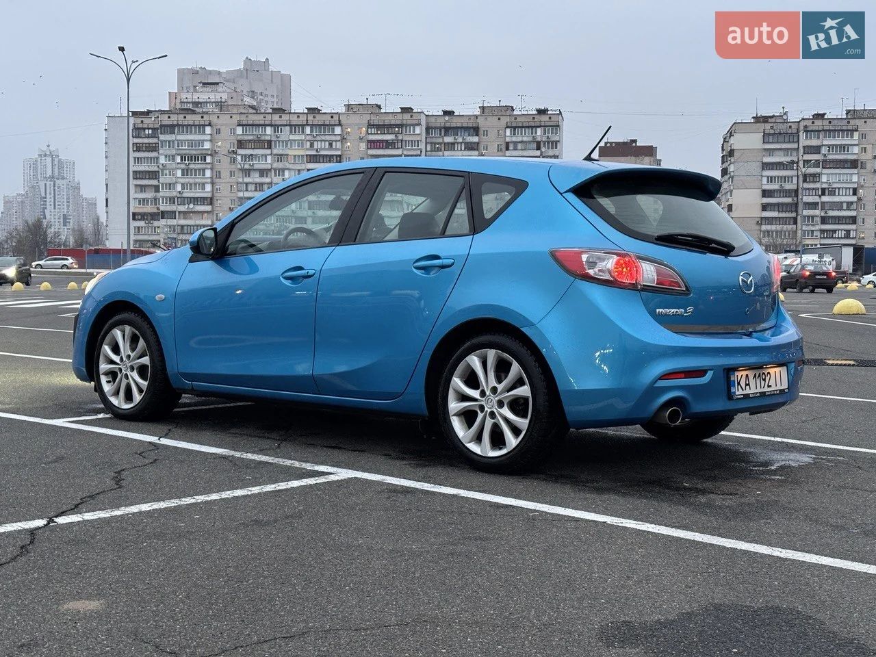 Mazda 3 - фото 10