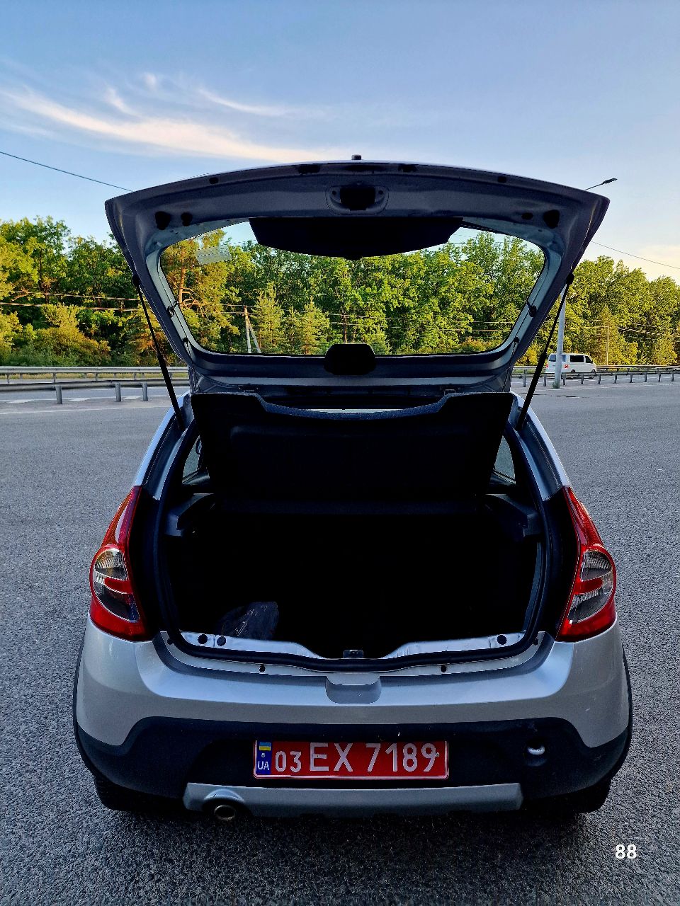 Dacia Sandero - фото 17