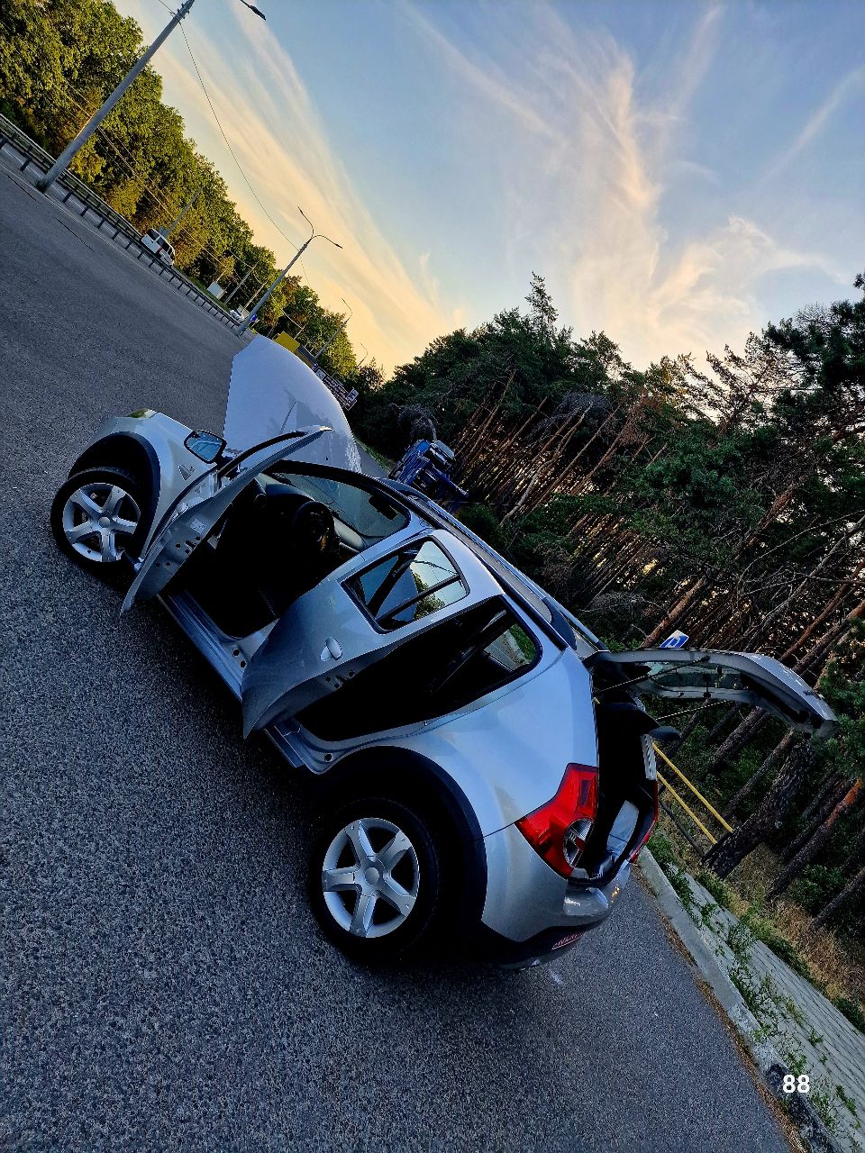 Dacia Sandero - фото 8