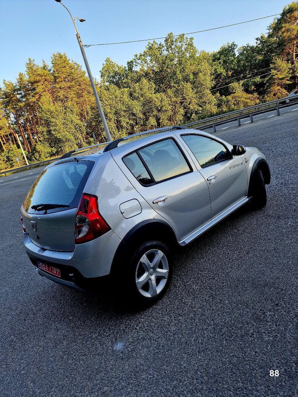 Dacia Sandero - фото 11