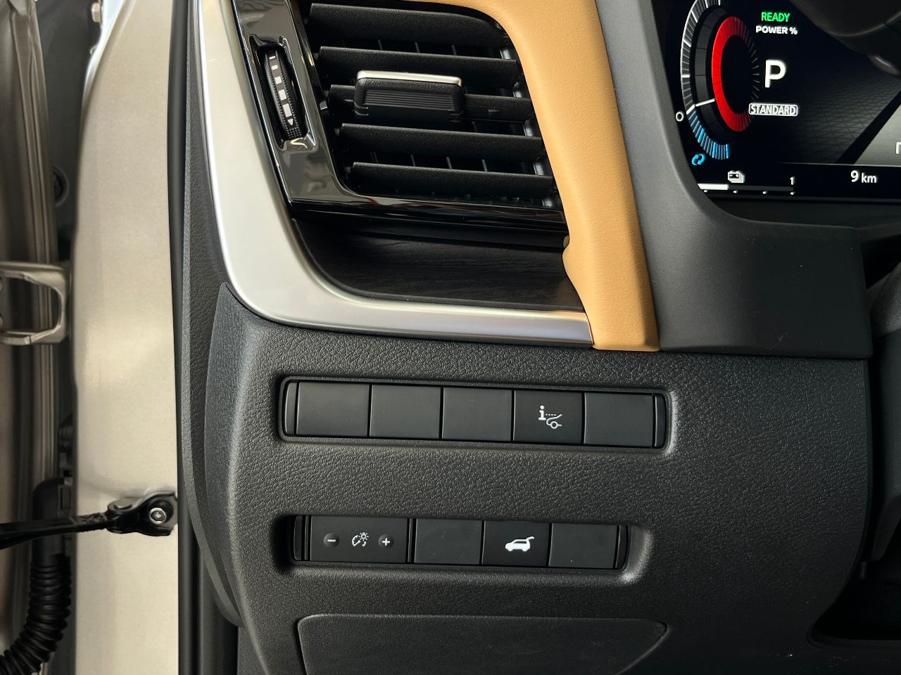 Nissan X-Trail - фото 15