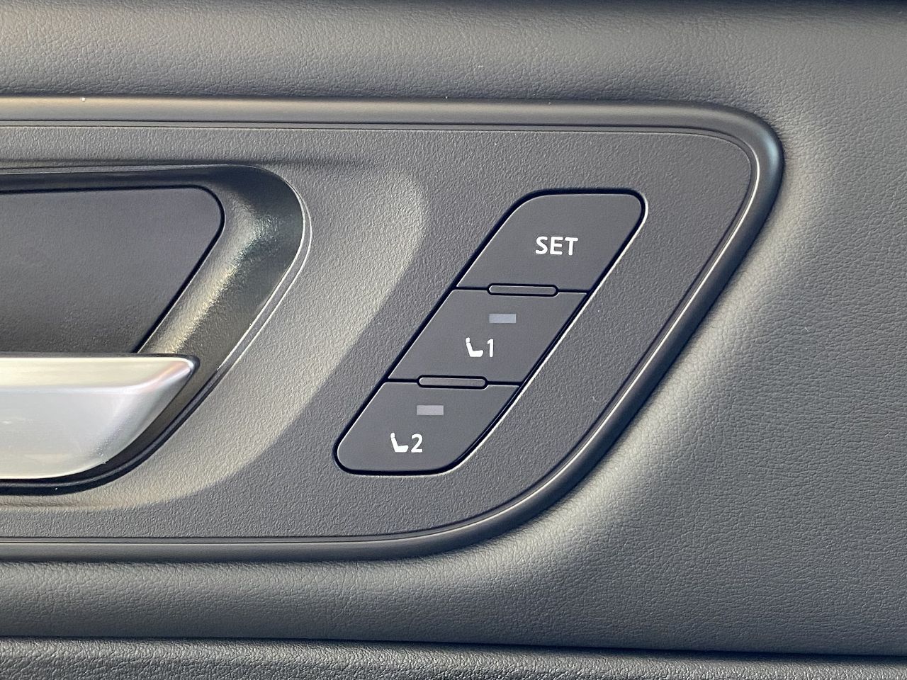 Nissan X-Trail - фото 30