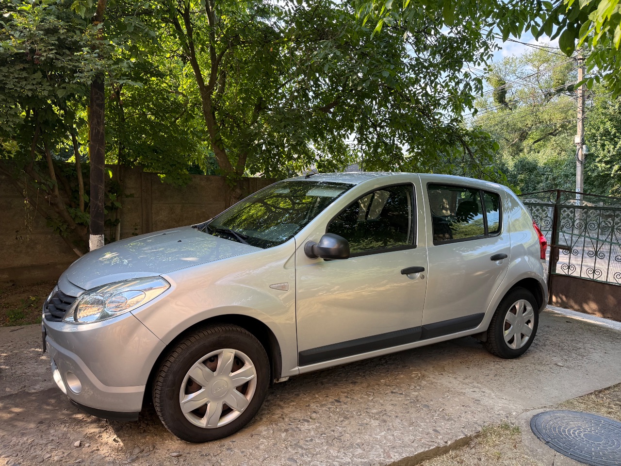 Dacia Sandero - фото 7