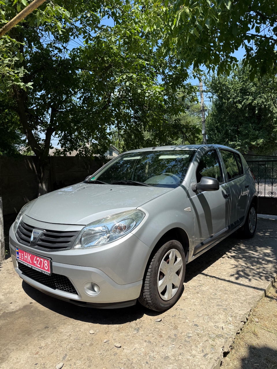 Dacia Sandero - фото 15