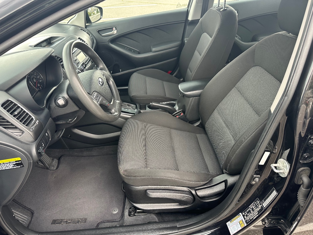 Kia Forte - фото 8