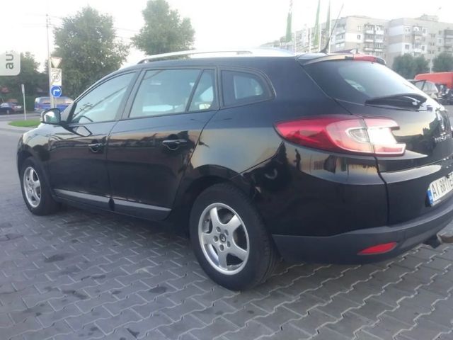 Renault Megane - фото 2