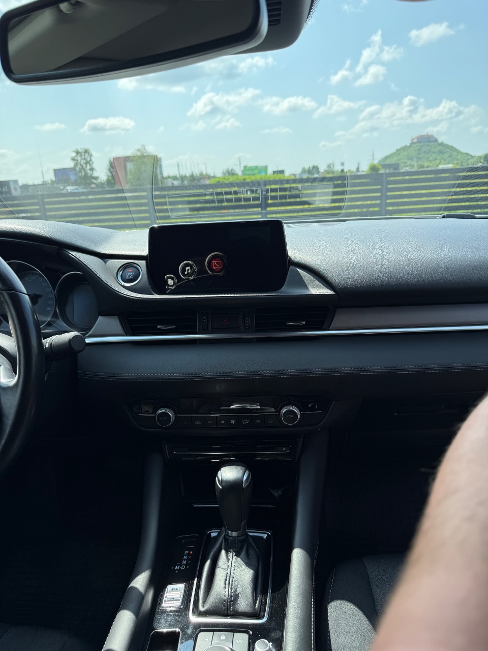 Mazda 6 - фото 14