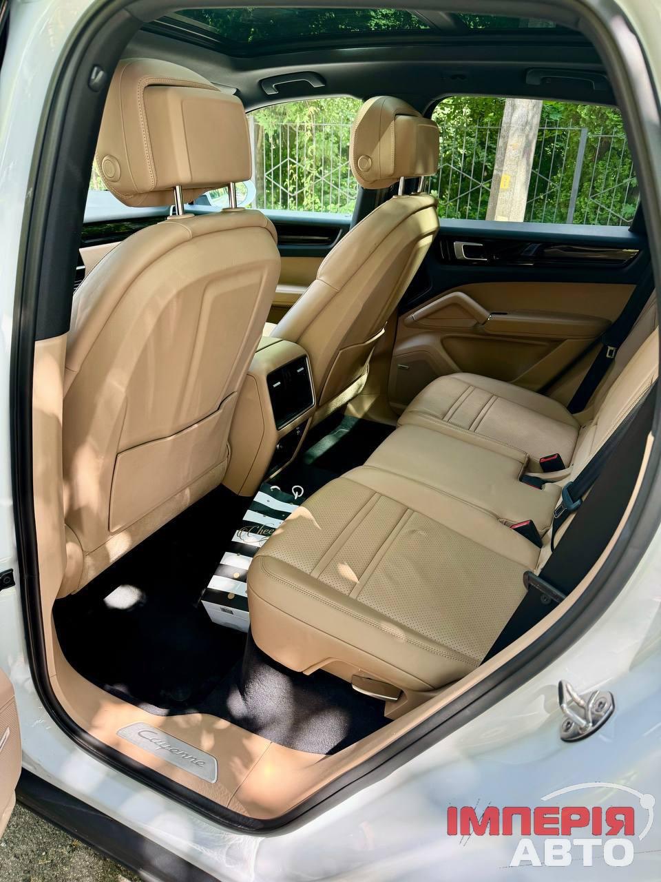 Porsche Cayenne - фото 9