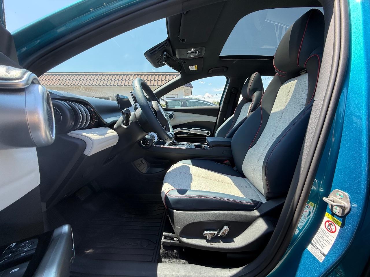 BYD Atto 3 - фото 19