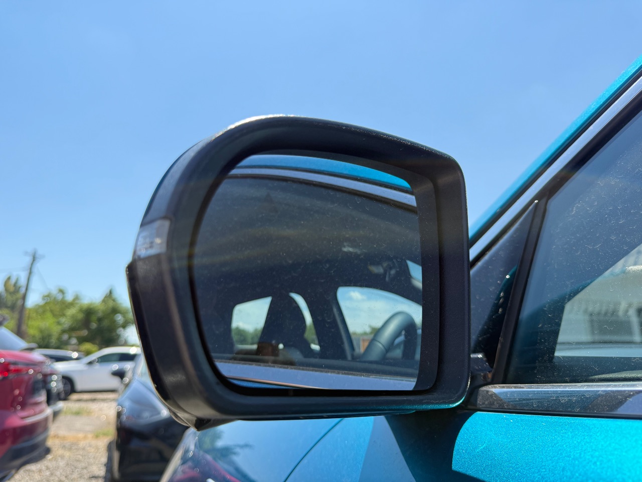 BYD Atto 3 - фото 4