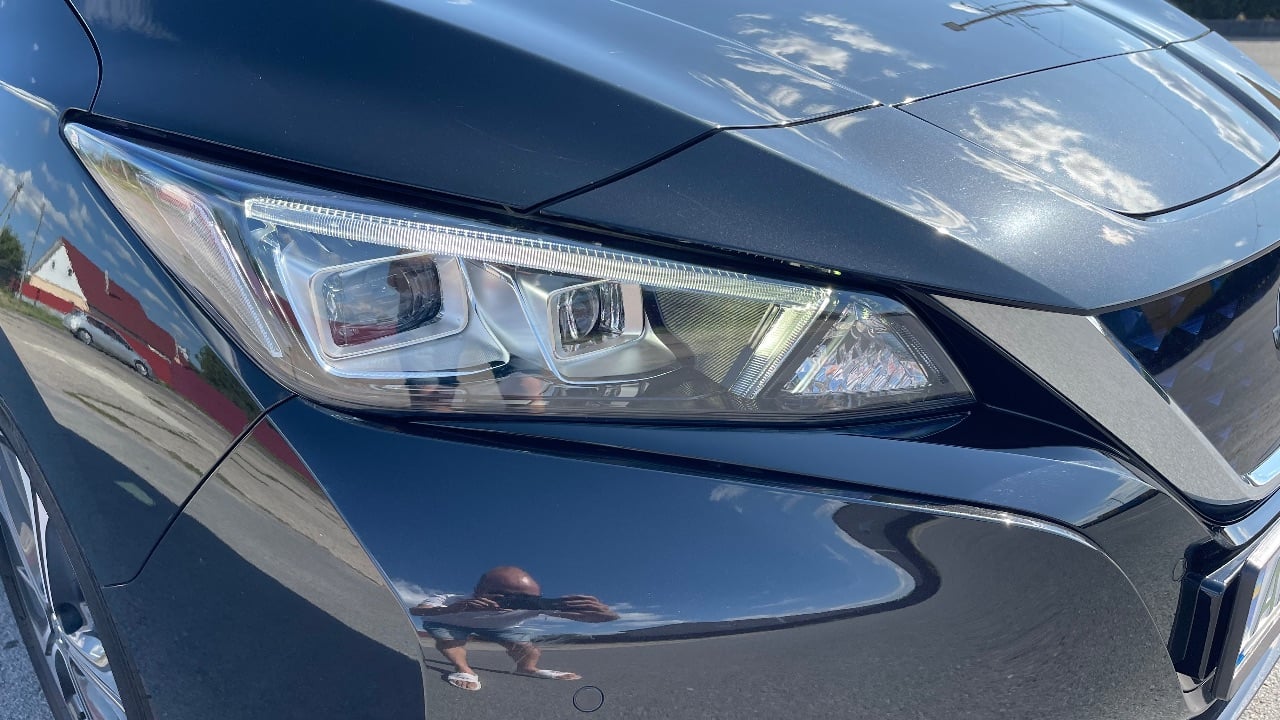 Nissan Leaf - фото 11