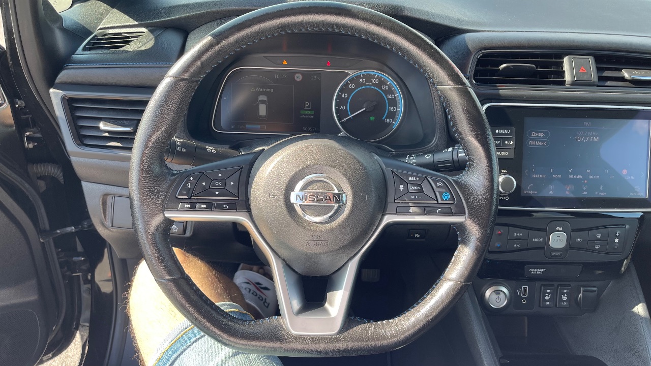 Nissan Leaf - фото 10