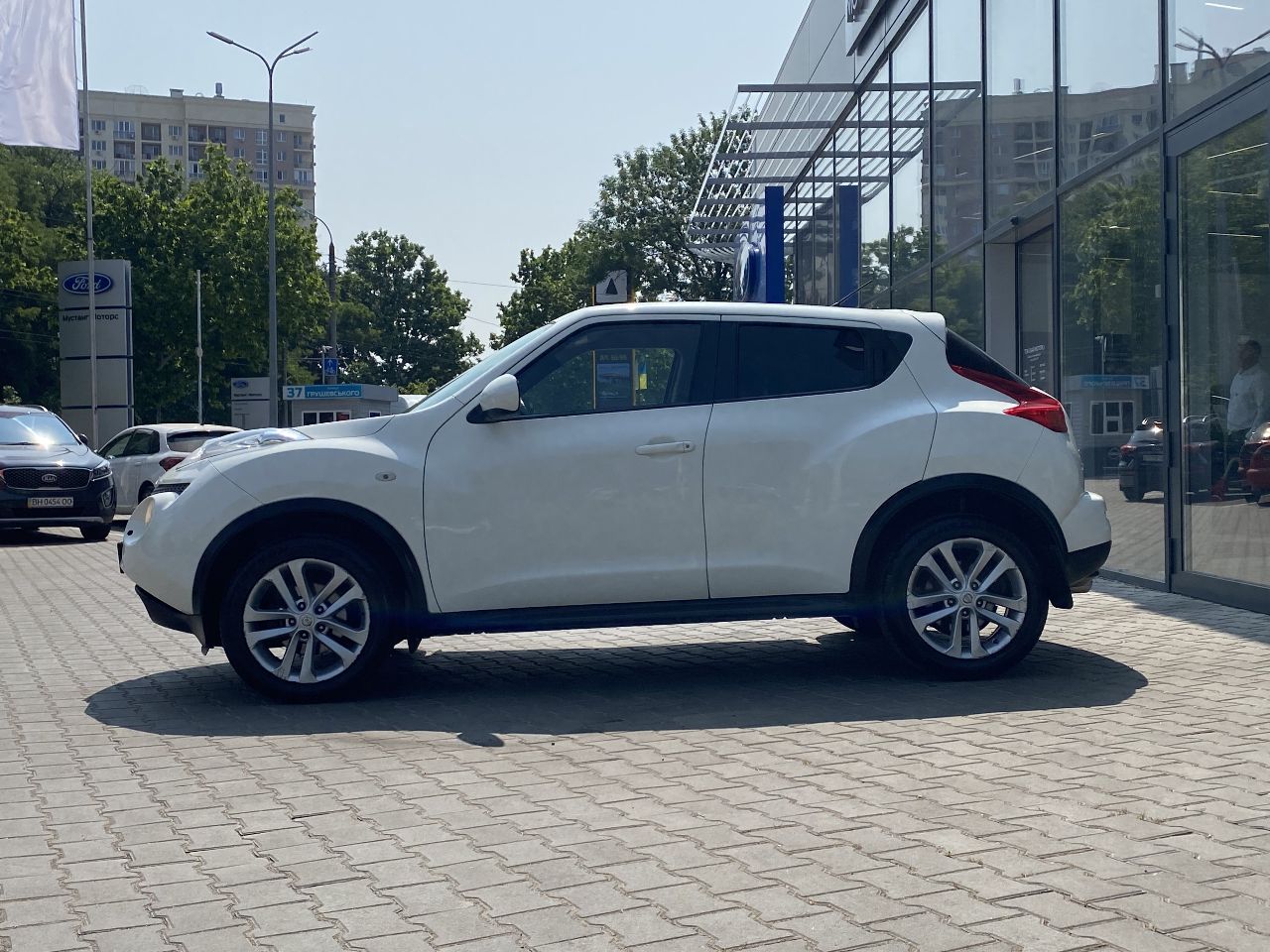 Nissan Juke - фото 13