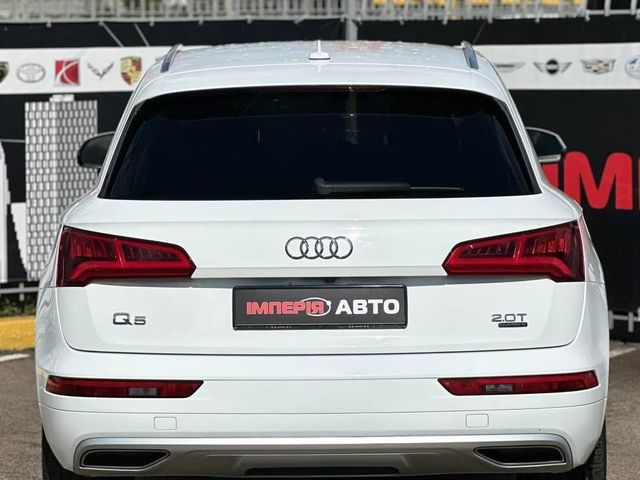 Audi Q5 - фото 4