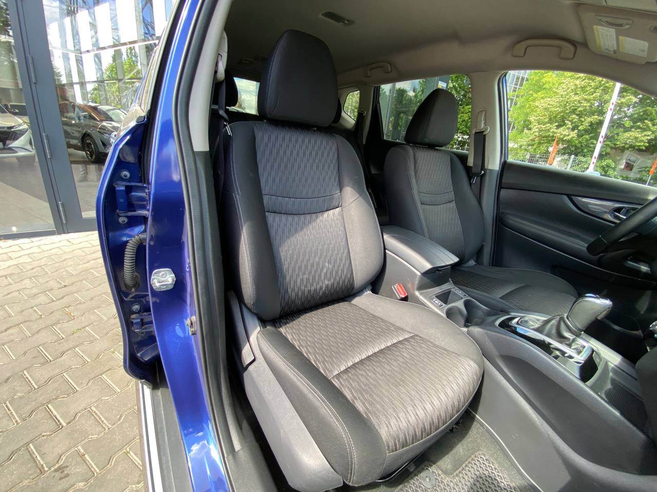Nissan Rogue - фото 14