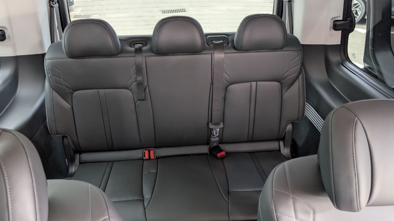 Hyundai Staria - фото 19