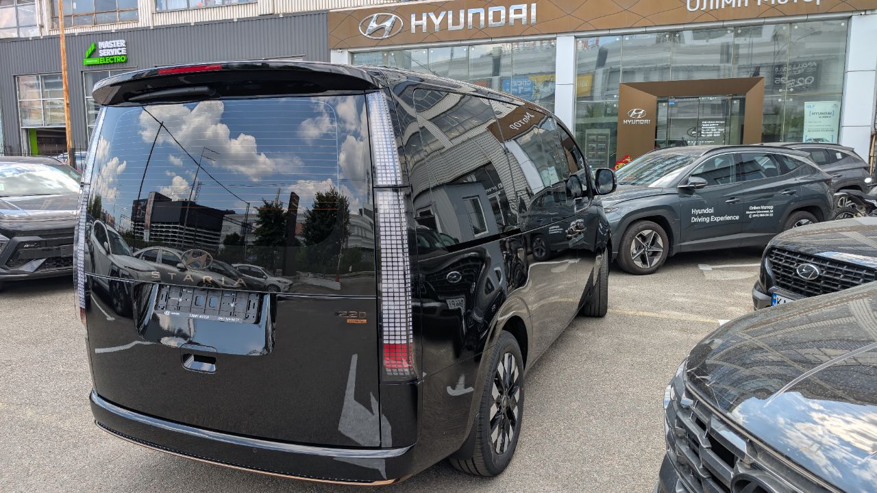 Hyundai Staria - фото 6