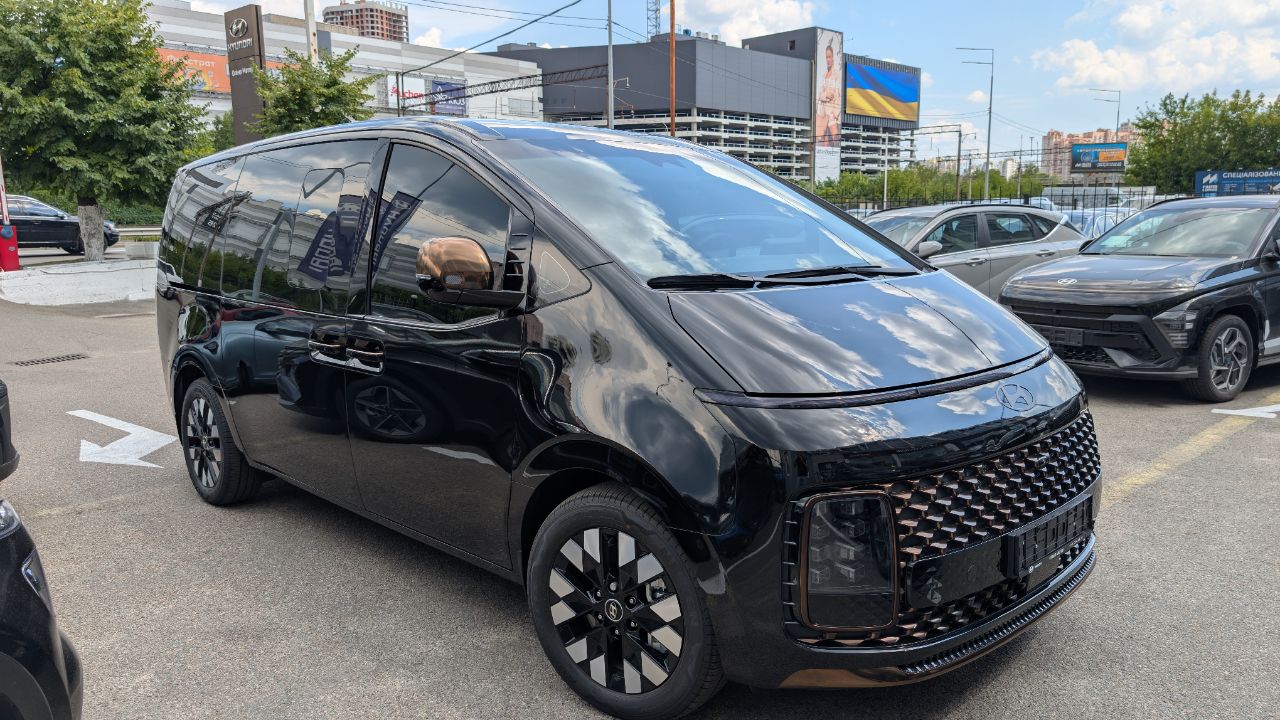 Hyundai Staria - фото 7