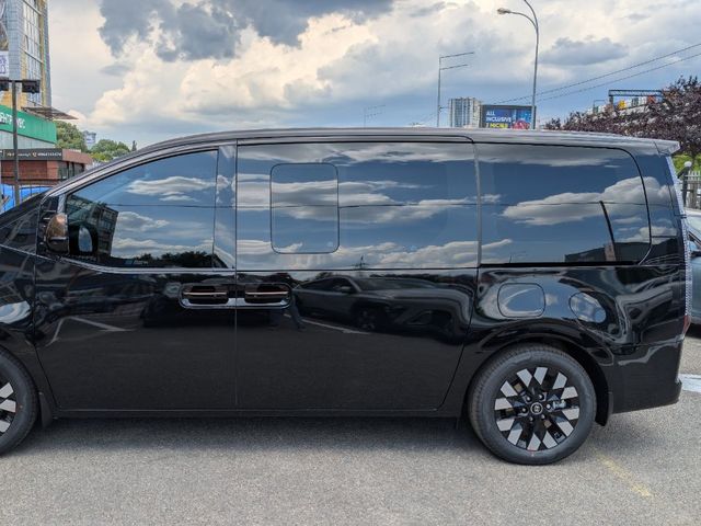 Hyundai Staria - фото 3