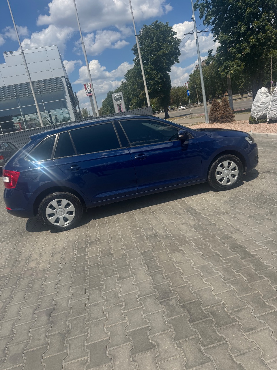 Skoda Rapid - фото 13