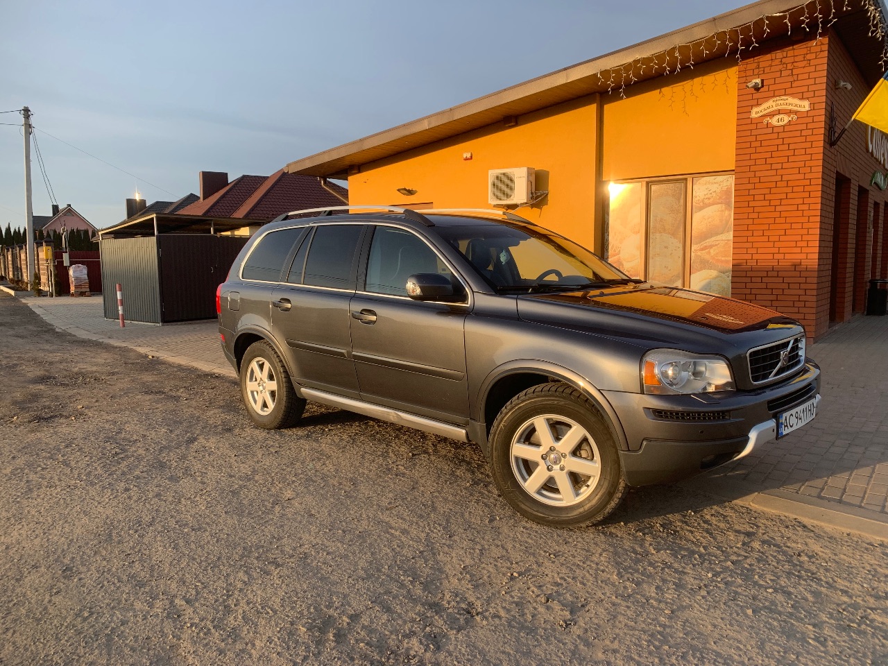 Volvo XC90 - фото 2