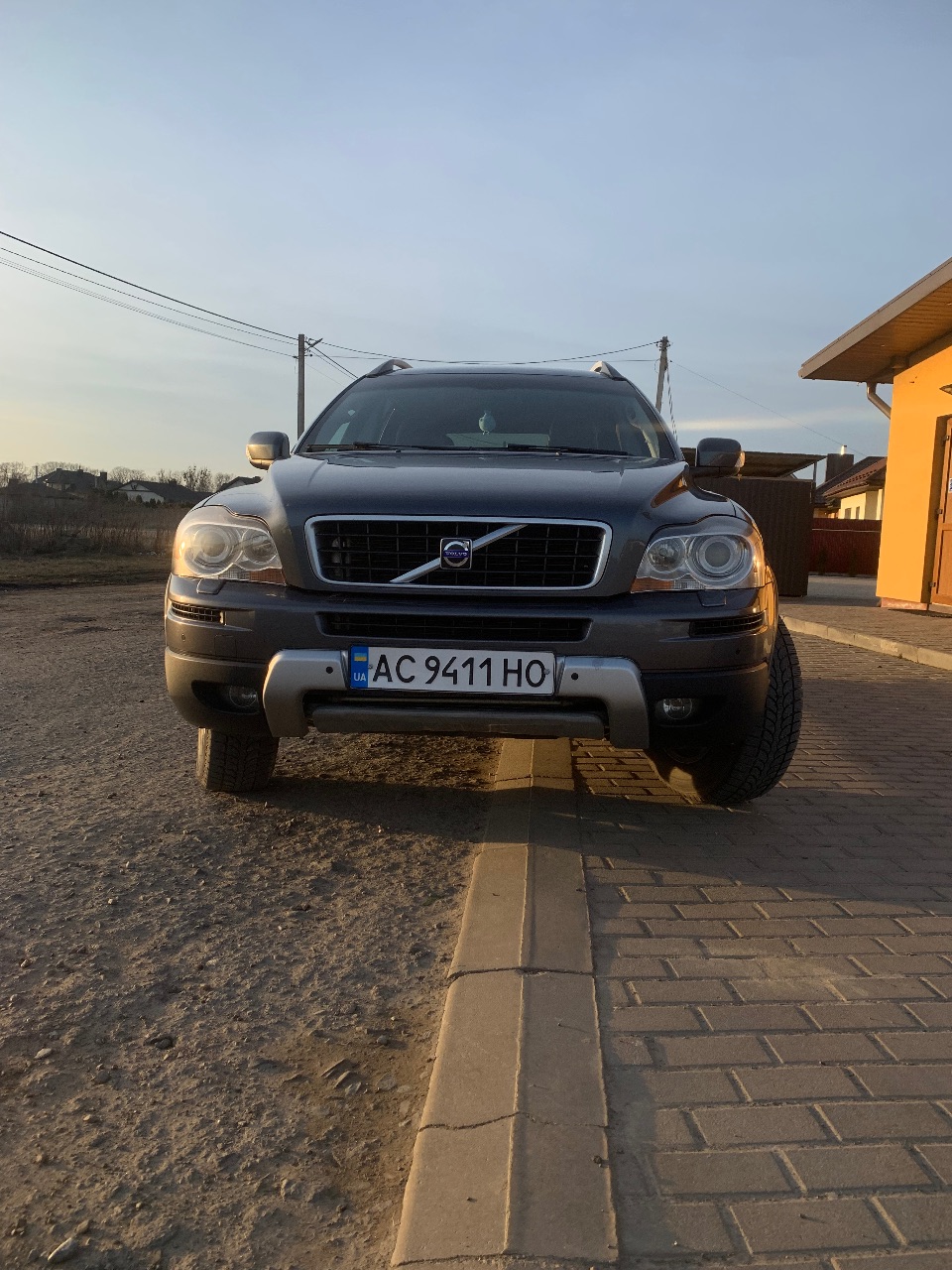 Volvo XC90 - фото 13