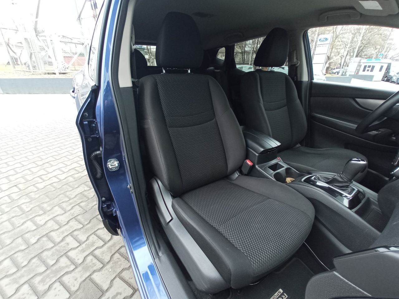 Nissan Rogue Sport - фото 25