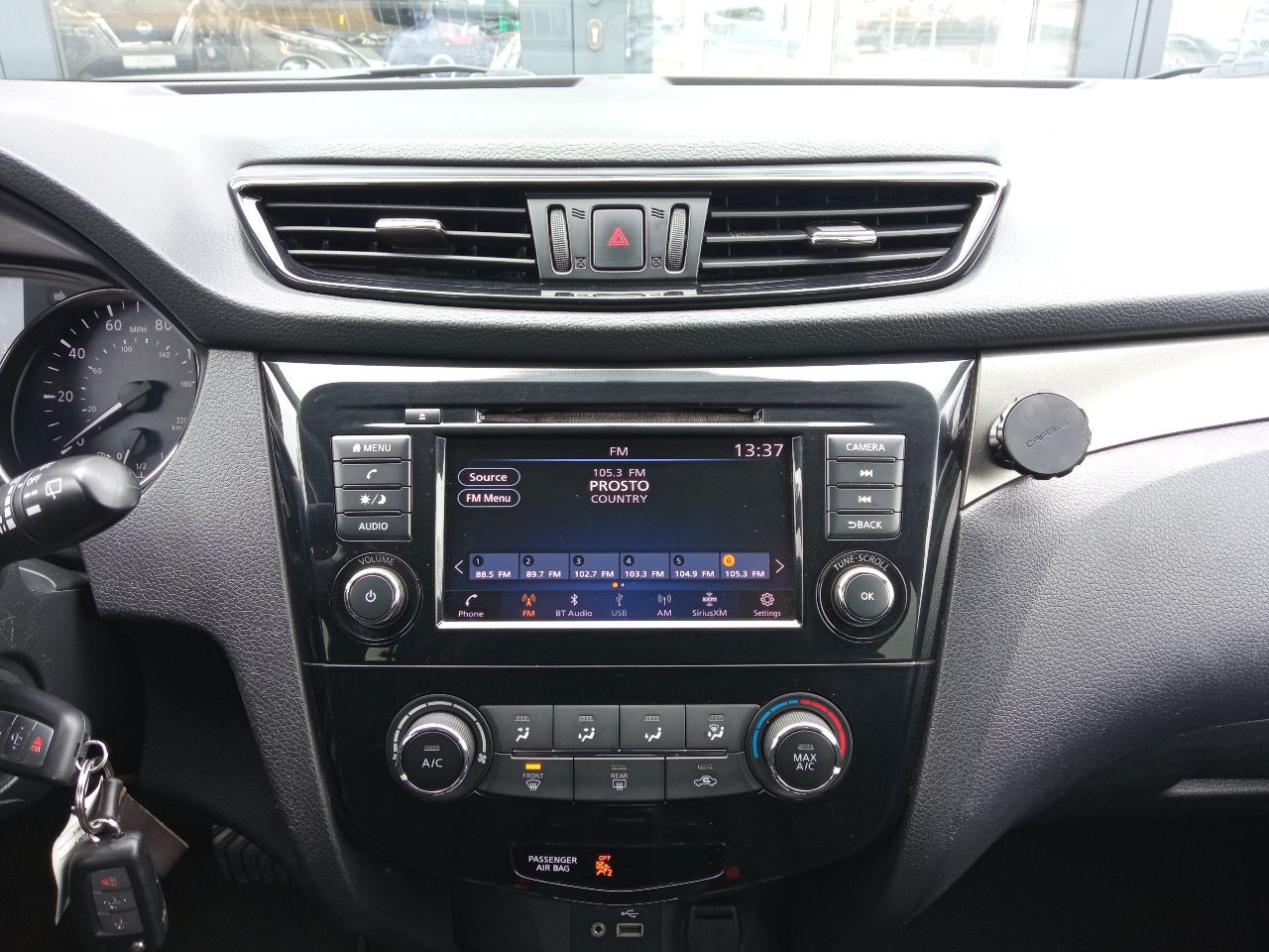 Nissan Rogue Sport - фото 22