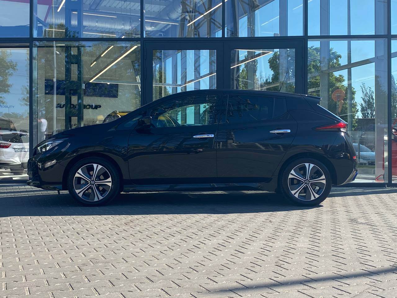 Nissan Leaf - фото 35