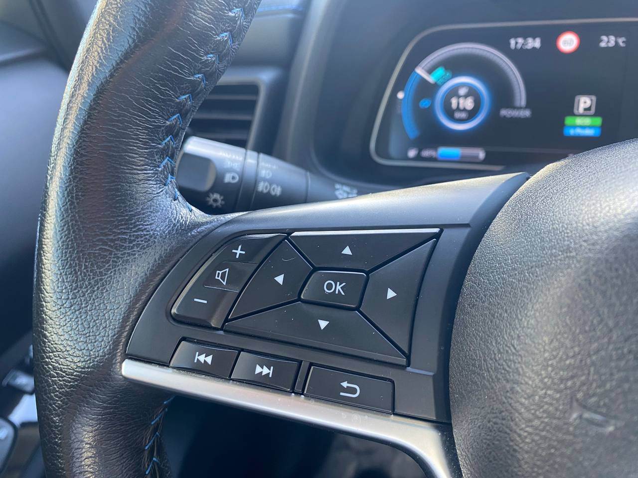 Nissan Leaf - фото 9