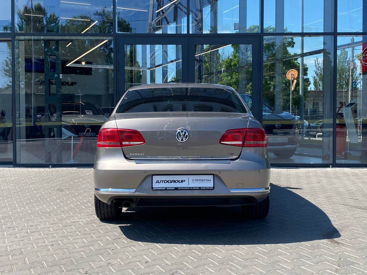 Volkswagen Passat - фото 26
