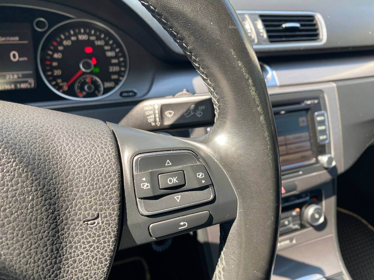 Volkswagen Passat - фото 28