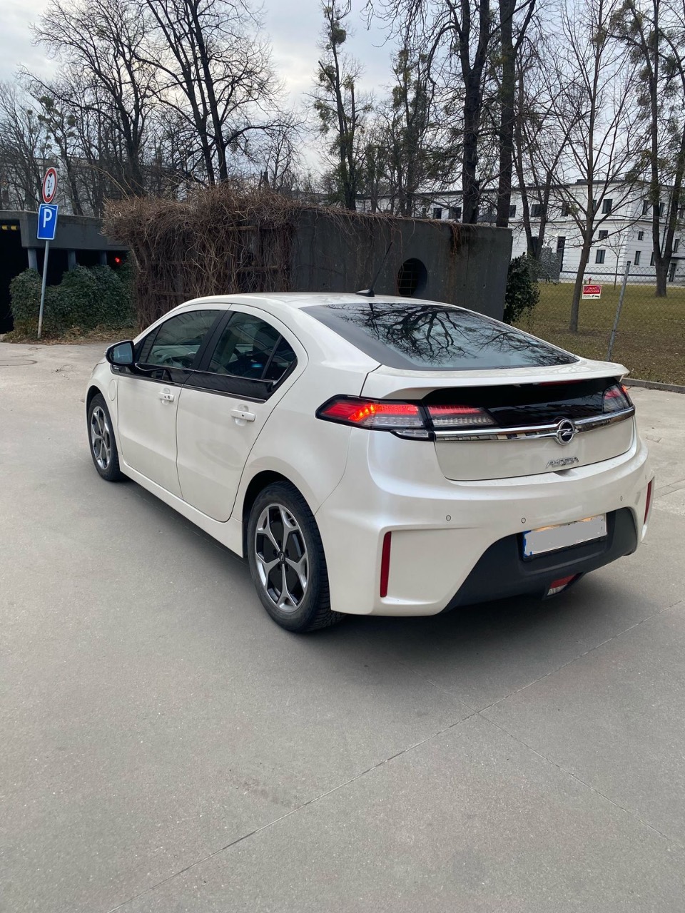 Opel Ampera - фото 5