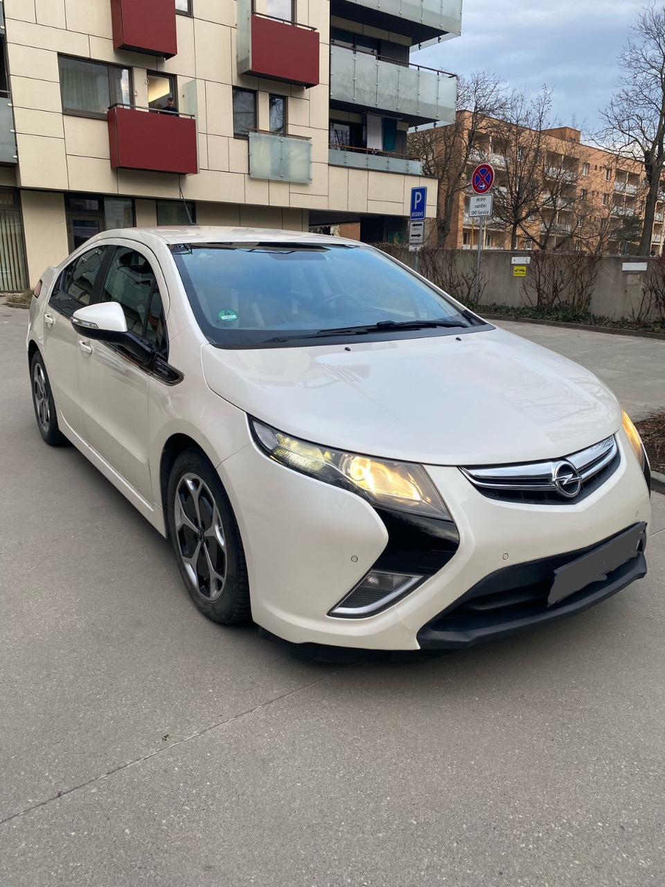 Opel Ampera - фото 12