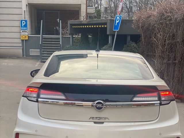 Opel Ampera - фото 1