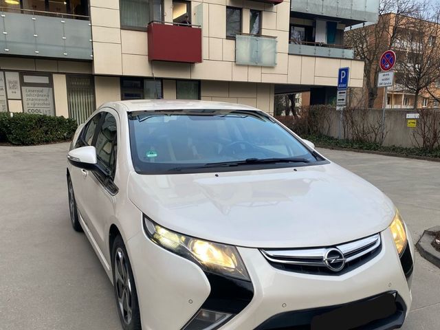 Opel Ampera - фото 2