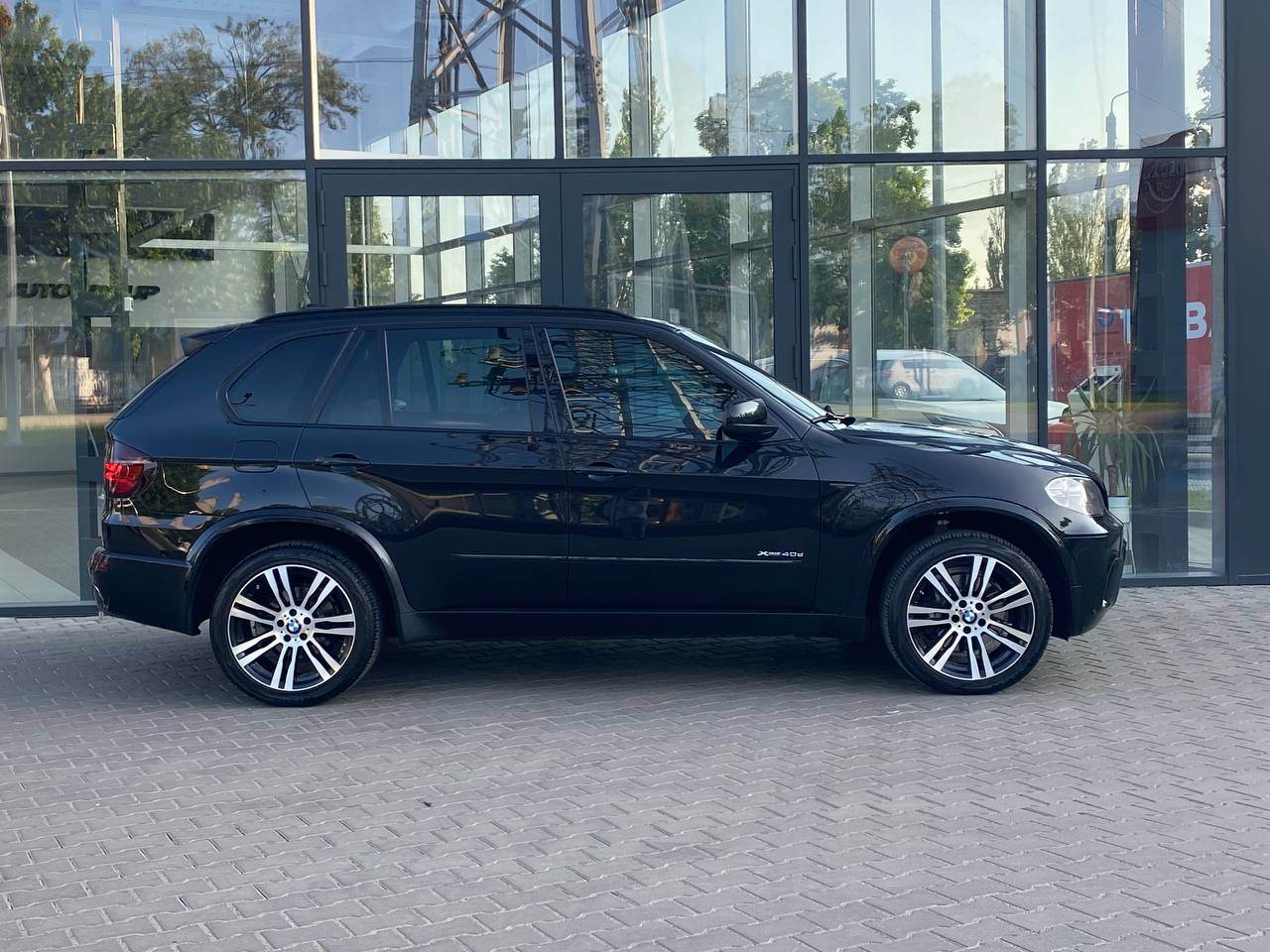 BMW X5 - фото 30