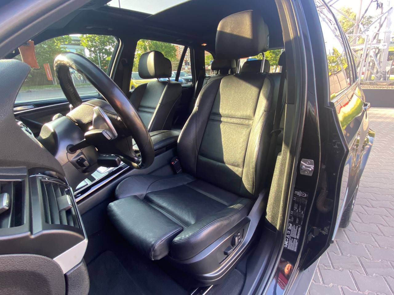 BMW X5 - фото 22