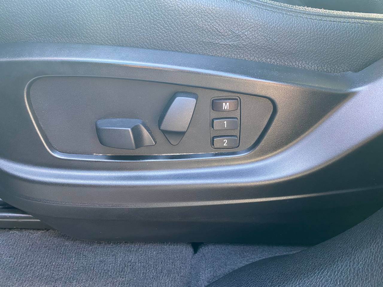 BMW X5 - фото 20
