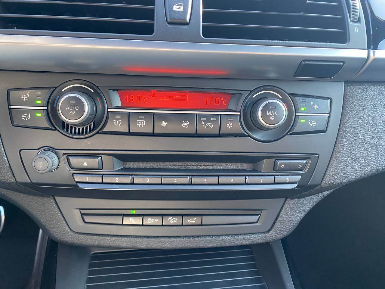BMW X5 - фото 15
