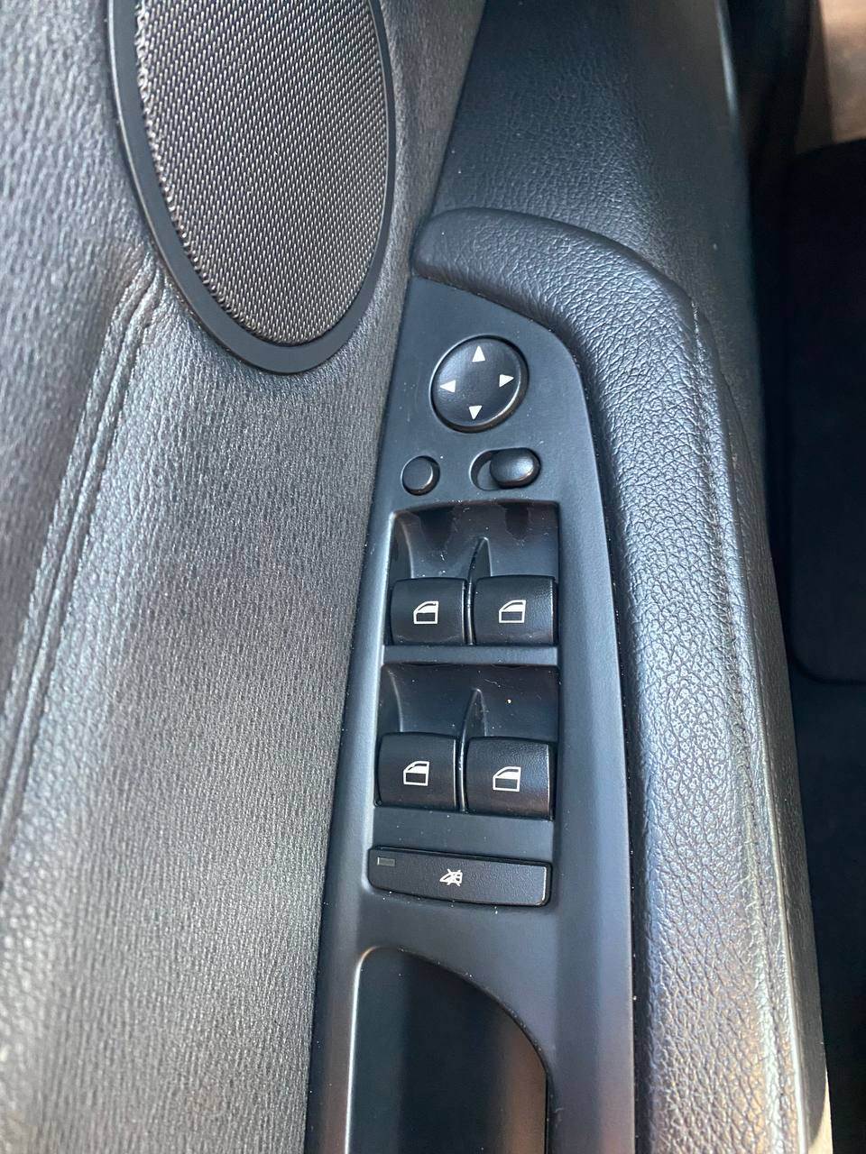 BMW X5 - фото 10