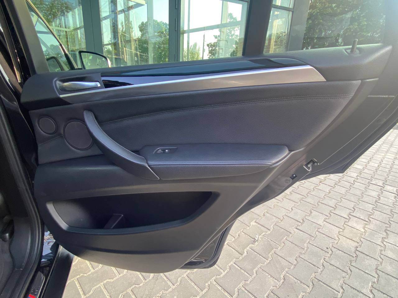 BMW X5 - фото 34