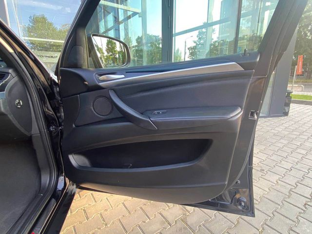 BMW X5 - фото 3