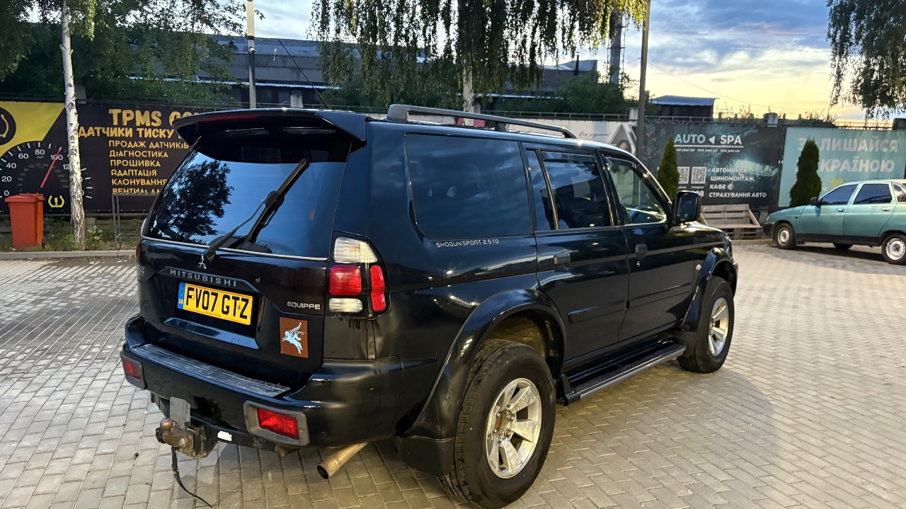 Mitsubishi Pajero Sport - фото 7