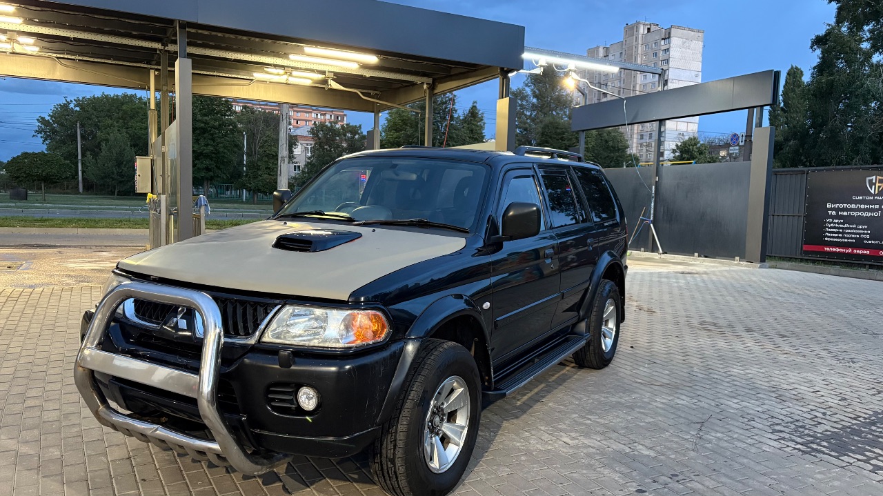 Mitsubishi Pajero Sport - фото 11