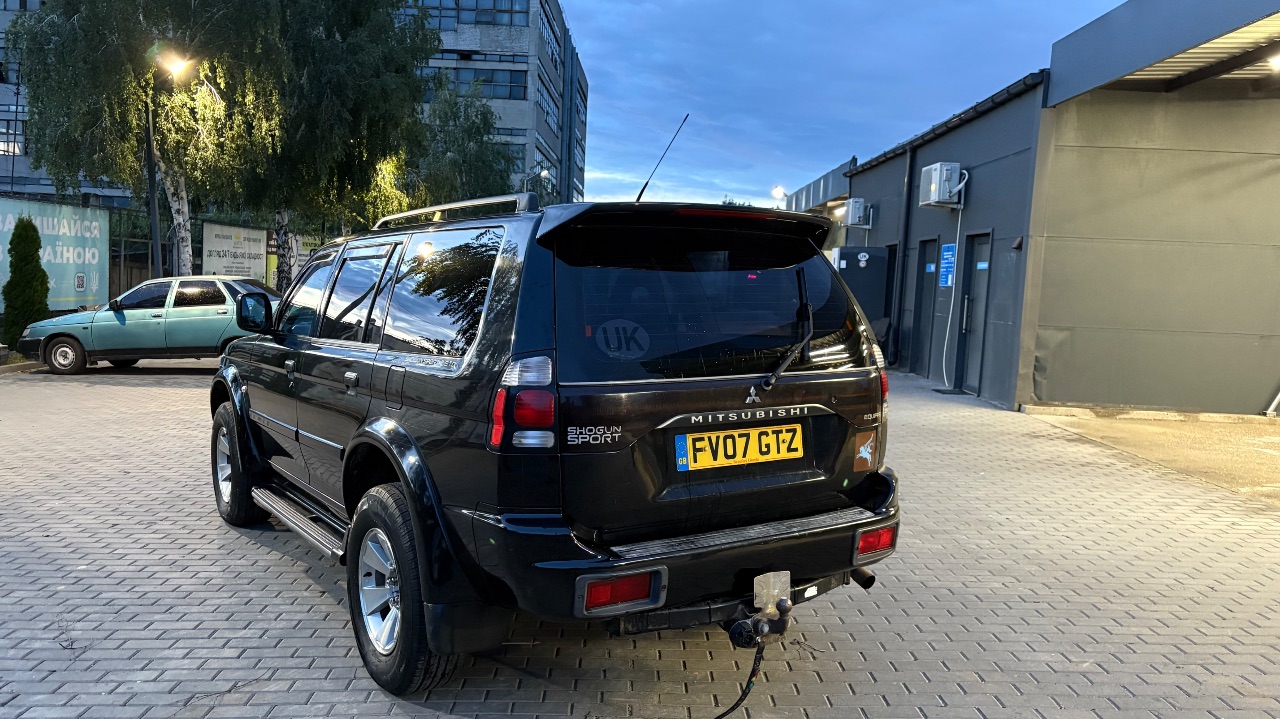 Mitsubishi Pajero Sport - фото 5