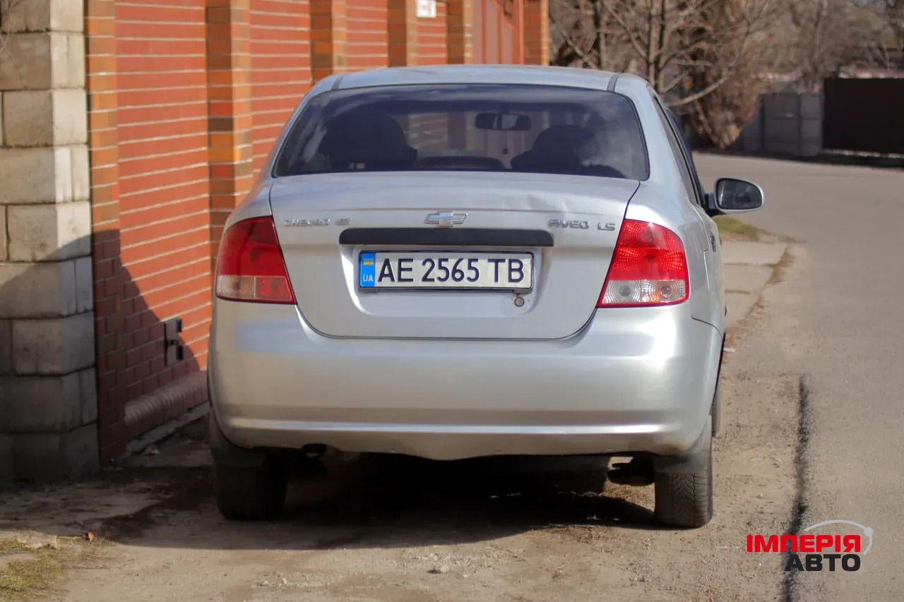 Chevrolet Aveo - фото 1